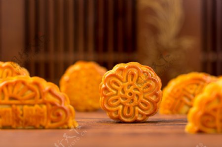 传统风格拍摄中秋节月饼