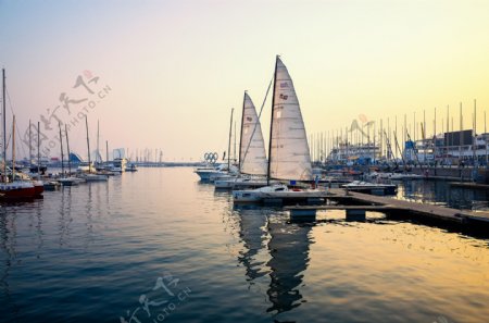 海边帆船旅游旅行背景海报素材图片