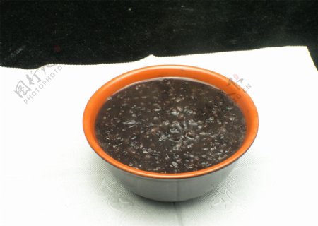 紫米粥图片