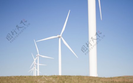 风力风车发电图片