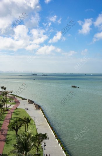 滨江海岸图片