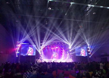 哈尔滨音乐节夜晚图片