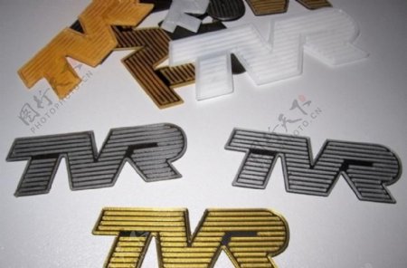TVR徽章