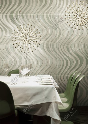 欧式新古典风格饭厅餐厅仿古砖瓷砖铺贴图图片