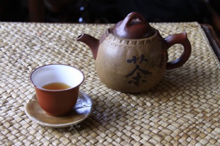 茶协会超大高清茶杯茶水图片