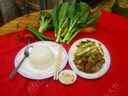 支竹羊肉饭图片