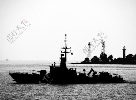 新加坡军舰出港图片