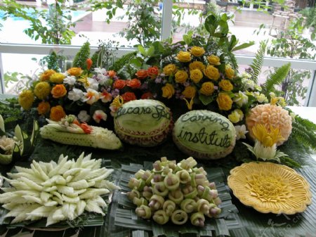 蔬果蔬菜水果雕刻示范艺术食材花工艺精湛陈列展品展示图片