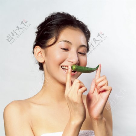 蔬菜女性图片