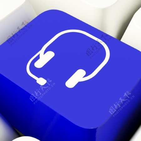 耳机的符号中电脑钥匙的蓝色显示通信和在线帮助