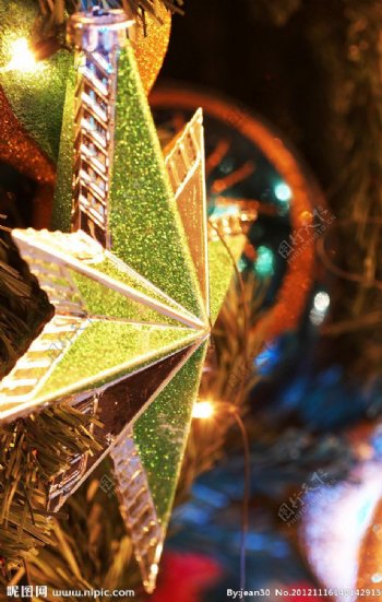 圣诞树装饰品星星图片