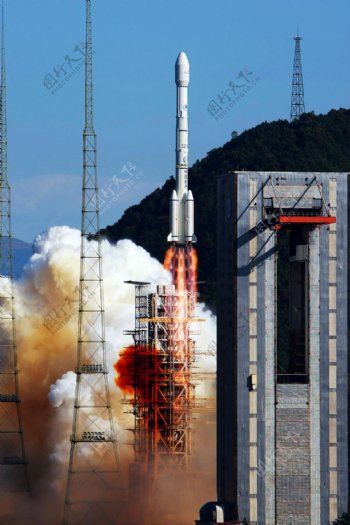 长征3号B火箭发射印尼palapad卫星图片