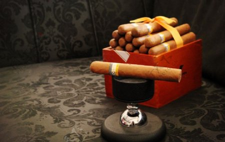 高希霸富豪雪茄图片