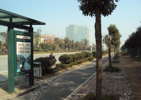 郴州郴州大道苏仙段公交站台图片