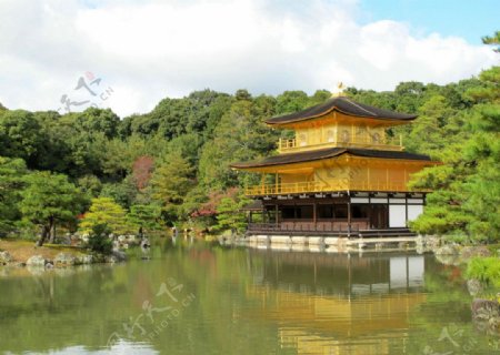 日本名胜金阁寺图片