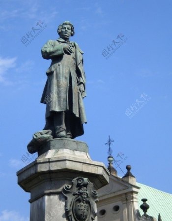 亚当183密茨凯维奇雕像图片