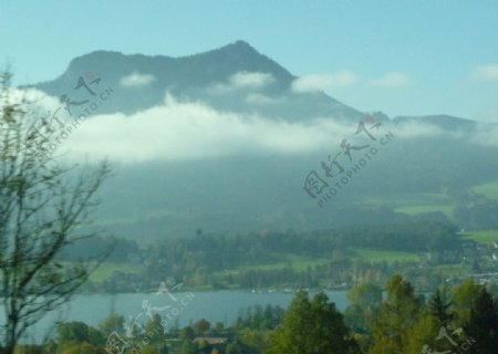 瑞士琉森湖光山色图片