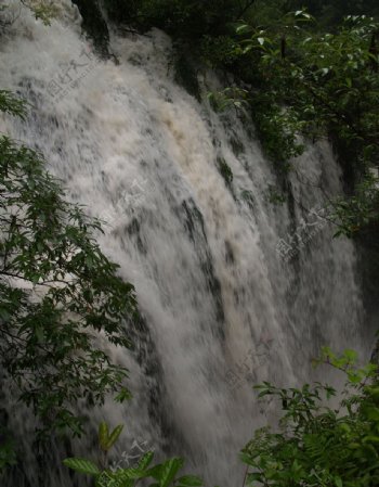 三峡瀑布图片