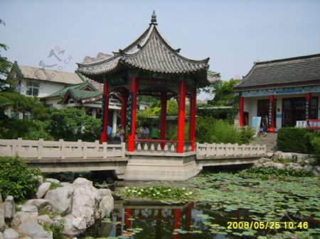 济南大明湖月下亭图片