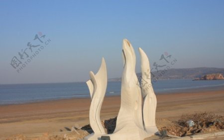 海带形状的雕塑图片