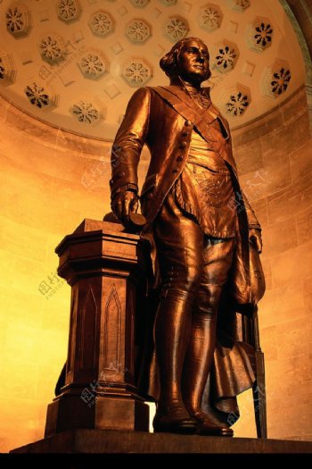 华盛顿雕像图片