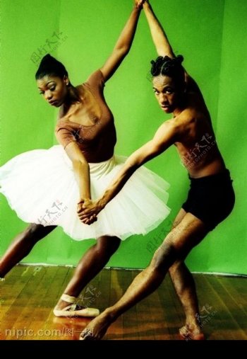 芭蕾双人舞图片