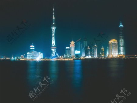 高楼夜色图片