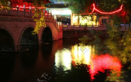 翠湖夜景图片