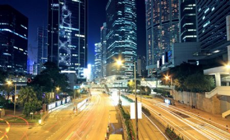 繁华都市夜景车流图片