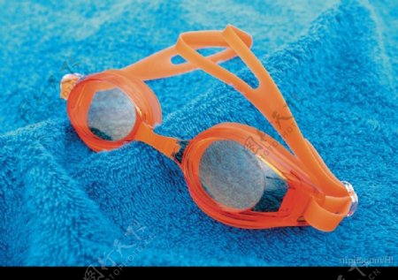 潜水眼镜图片