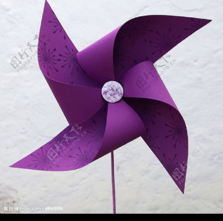 紫色纸风车花纹特种纸一个图片