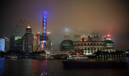 夜上海东方明珠塔图片