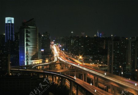 上海卢湾区路段内环高架夜景图片