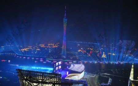 夜晚下的广州塔图片