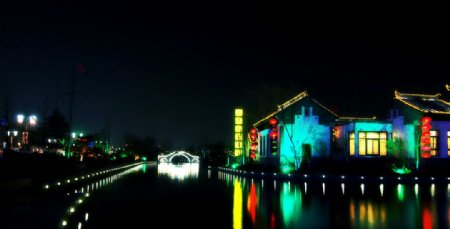 大明湖夜景图片