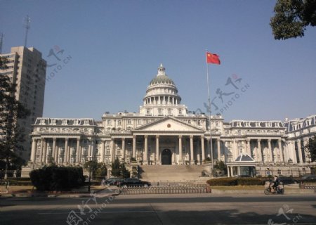 上海闵行区人民法院图片