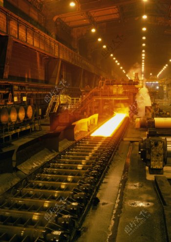 炼铁炼钢生产线图片