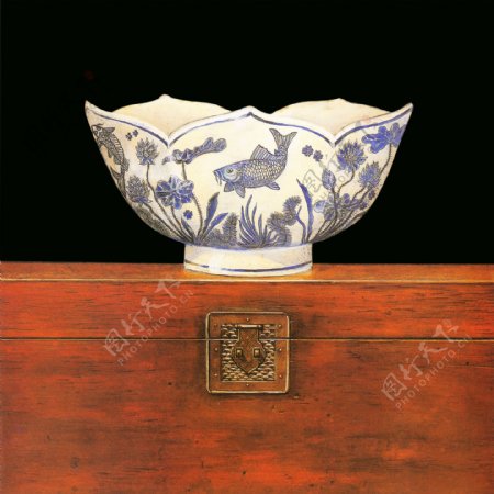 青花瓷碗图片