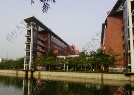 河南大学琴键楼图片