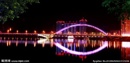 绵阳三桥夜景图片