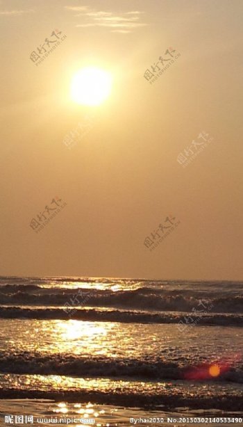 大海上的日出图片