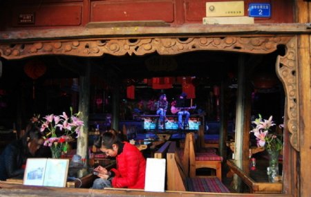 丽江古城酒吧图片