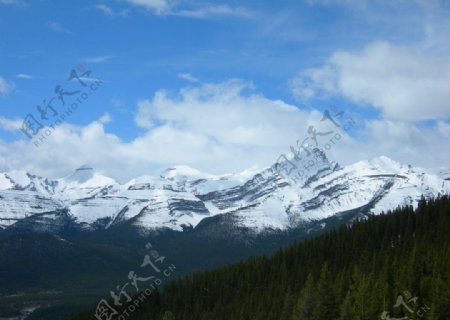 雪山美景图片