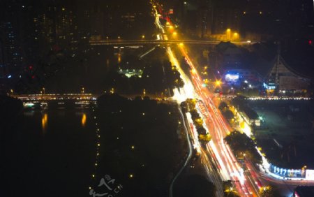杭城雾霾夜图片