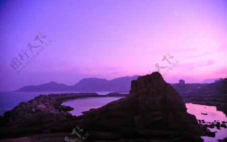 泸沽湖夜景图片