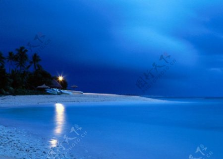 沙滩夜景图片
