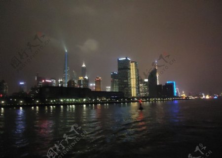 黄浦江夜景非高清图片