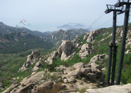 青岛崂山巨峰风景图片