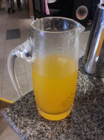 橙汁饮料果汁图片