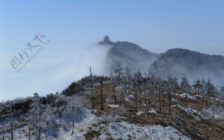 峨眉金顶风光图片